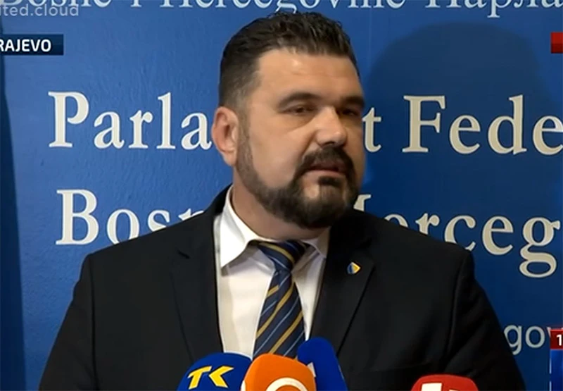 DF napustio sjednicu parlamenta