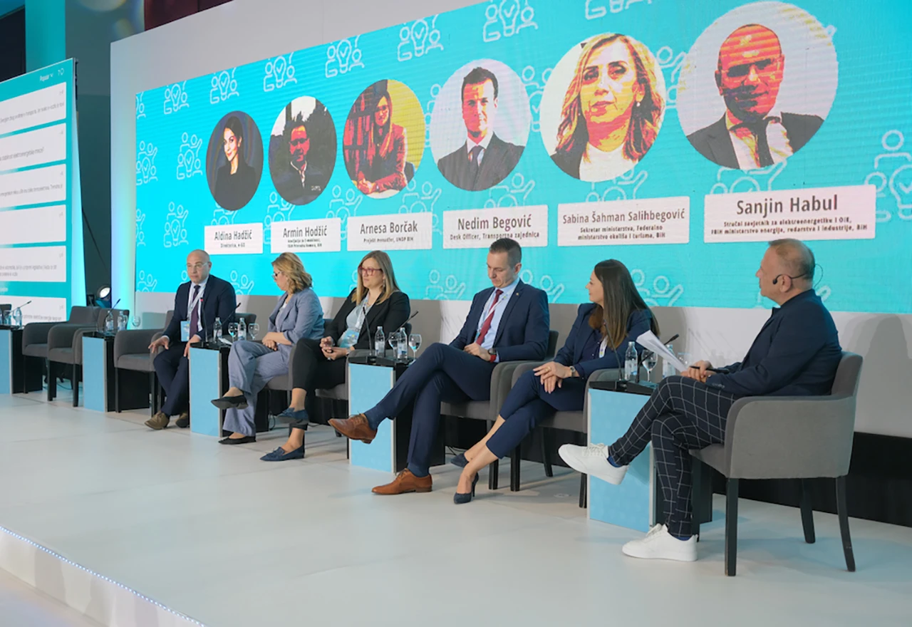 Panelom o E-mobilnosti završen Energetski summit u BiH 2023.