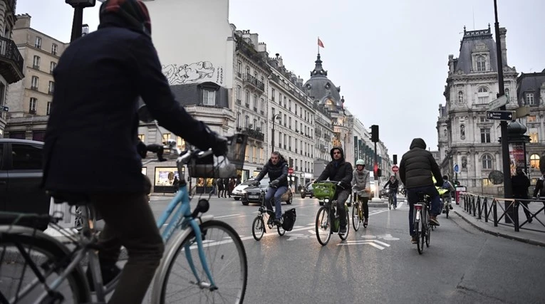 Autonomna vozila moraju naučiti jezik biciklista