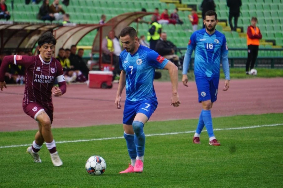 VIDEO | Pogledajte grubu povredu pravila na Koševu