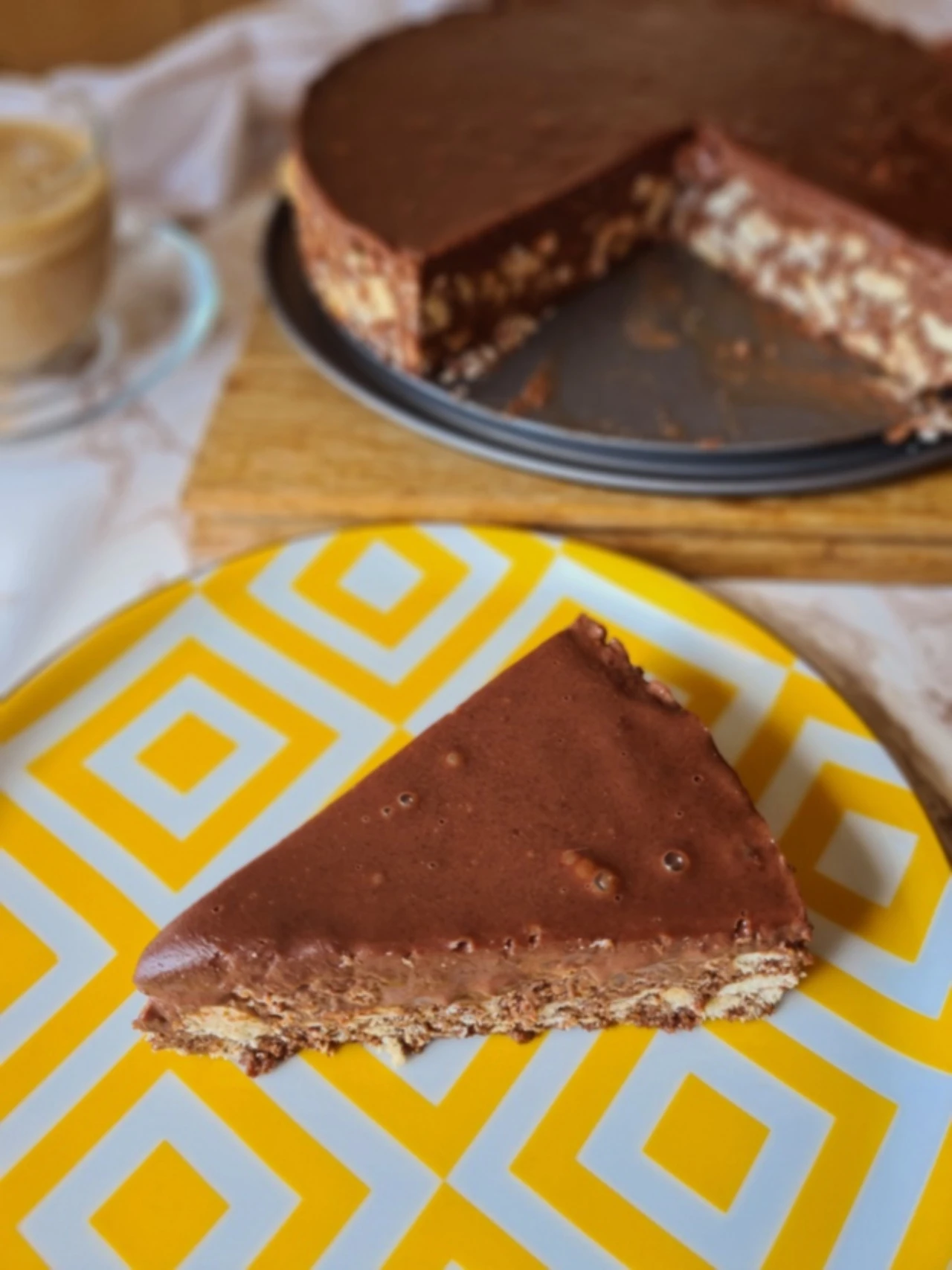 Recept za čokoladnu tortu koja se topi u ustima, a za čiju pripremu je potrebno par minuta