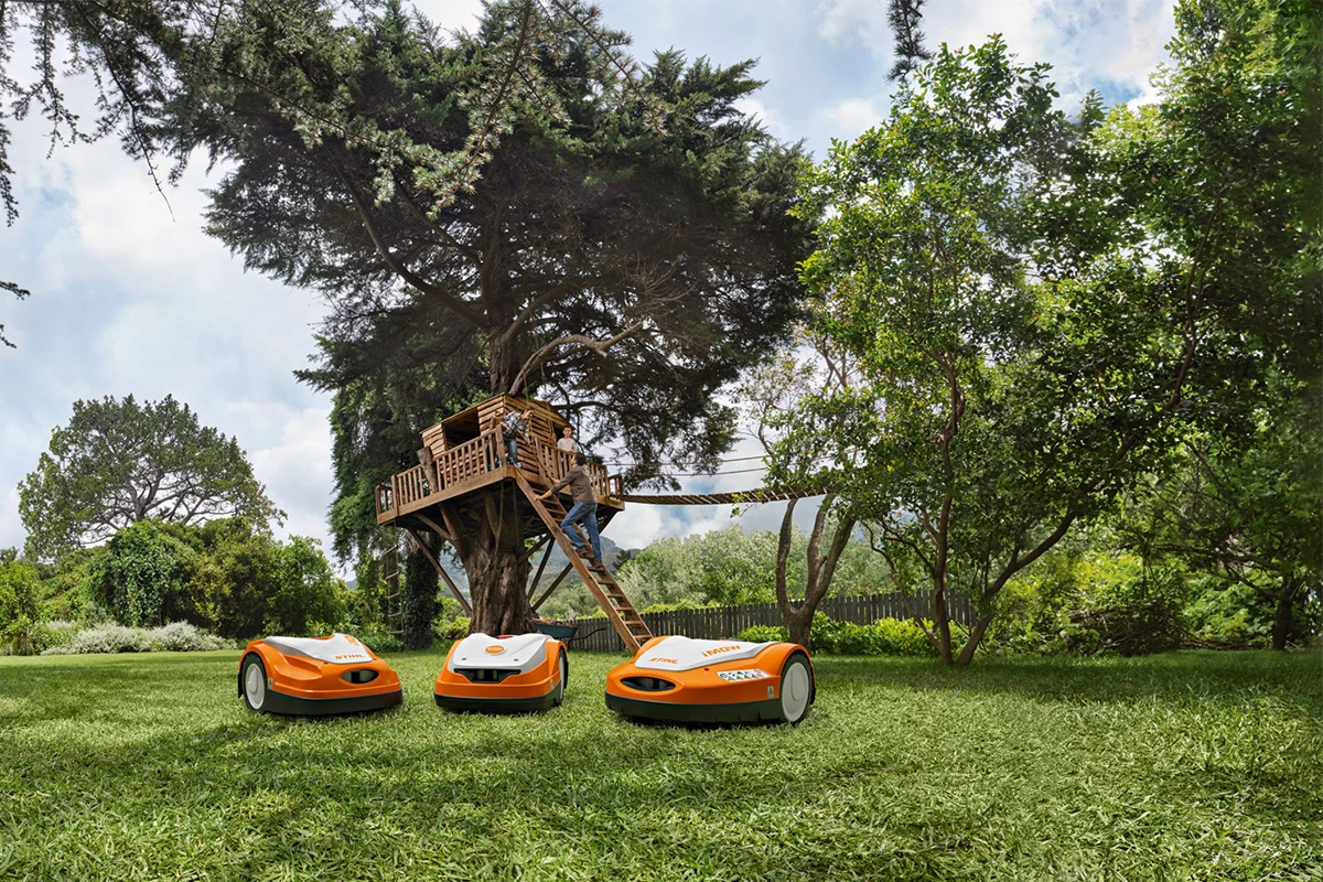 Otkrijte sve prednosti robotskih kosilica koje kose umjesto vas!