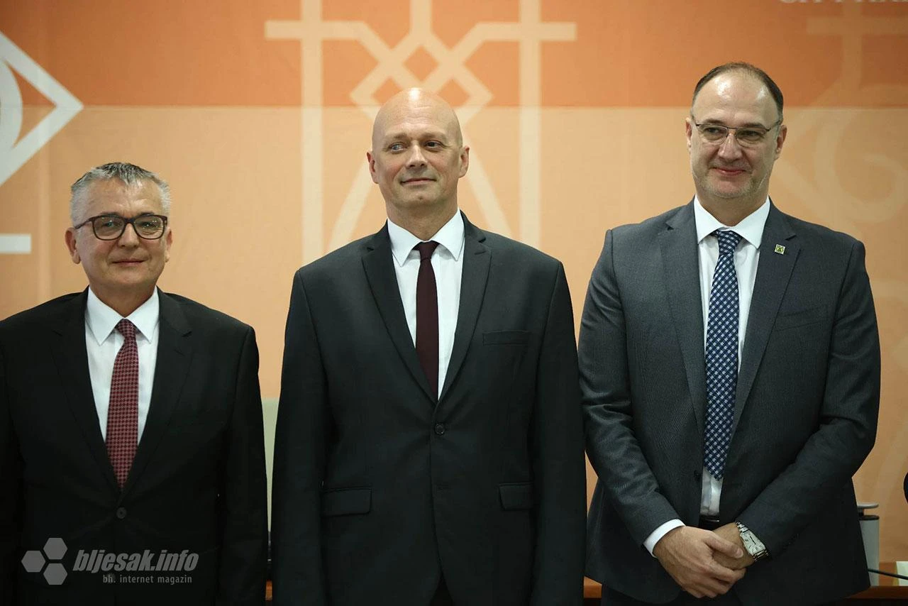Kordić: Potpisali smo povijesni ugovor