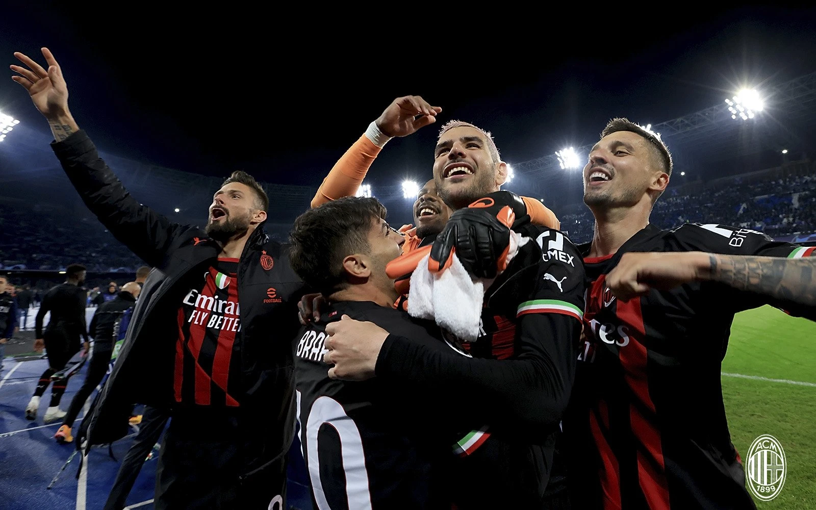 Milan remizirao s Napolijem i prošao u polufinale Lige prvaka