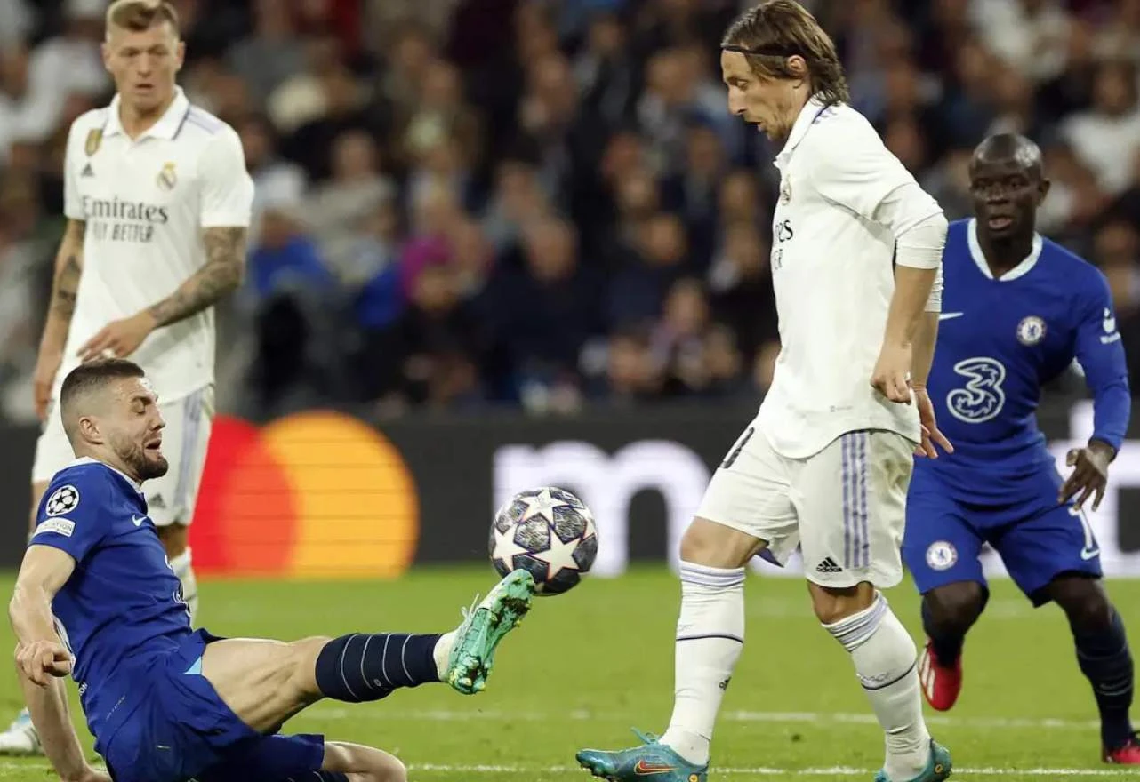 Kamere zabilježile trenutak: Kad Modrić ugleda kuma Kovačića 