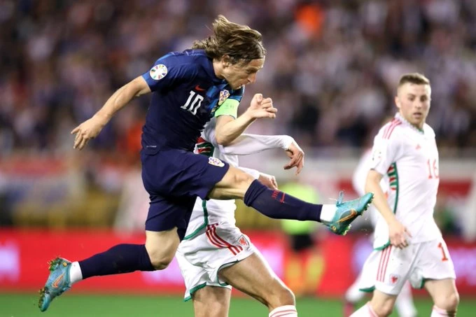 Đurovski: "Modrić se ne može mjeriti s njim, za tri klase je bolji"