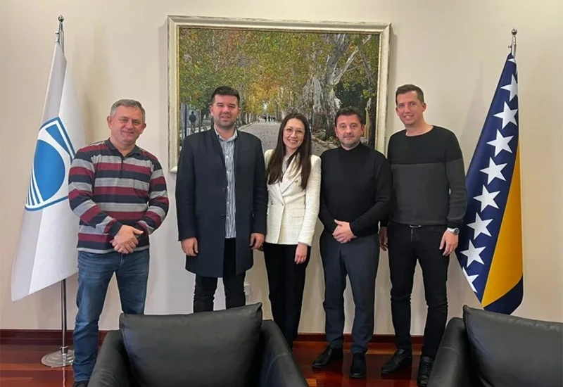 Gradonačelnik i direktor parkinga s kulturno-umjetničkim društvima
