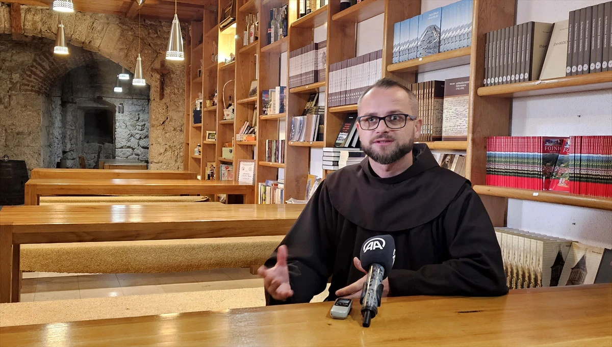 Fra Mario Katušić: Svako od nas danas proživljava svoj Veliki petak, vlasti u BiH rade za sebe, a ne narod