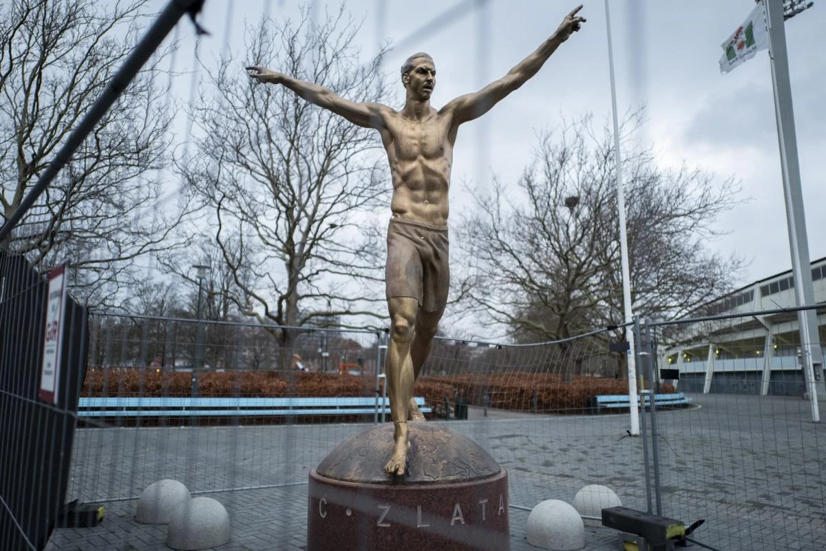 Statua Zlatana Ibrahimovića će i nakon popravke ostati na tajnoj lokaciji