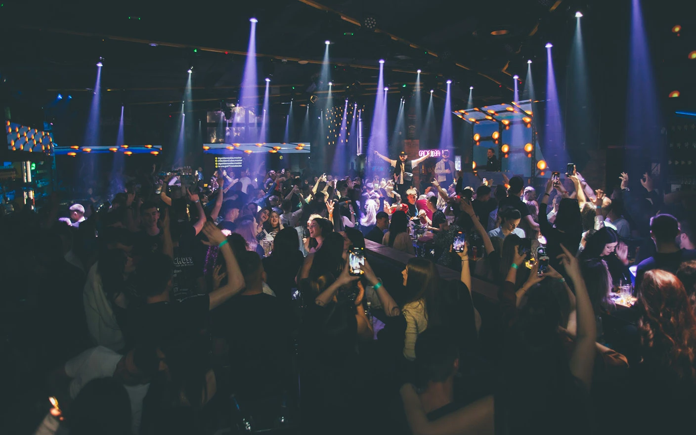 HENNY X POPOV nastupili u Goldenu, dan nakon toga gostovali u DAVCAST-u