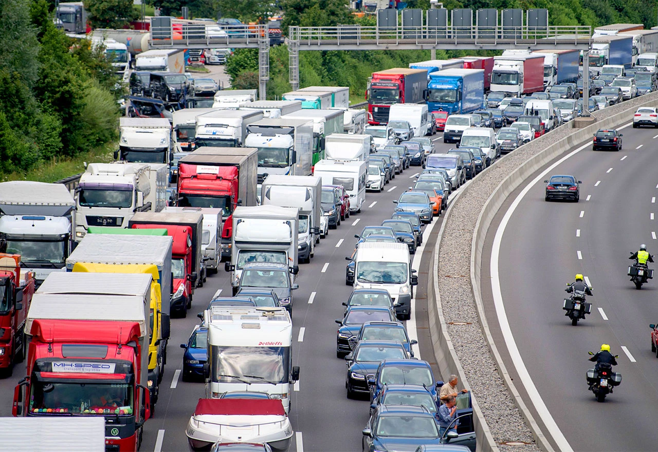 Hoće li na ovaj način Nijemci iz svojih automobila prijeći u javni prijevoz?