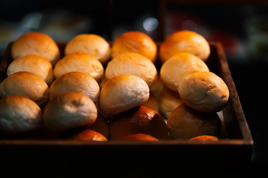 Pecivo s parmezanom za uskrsni doručak