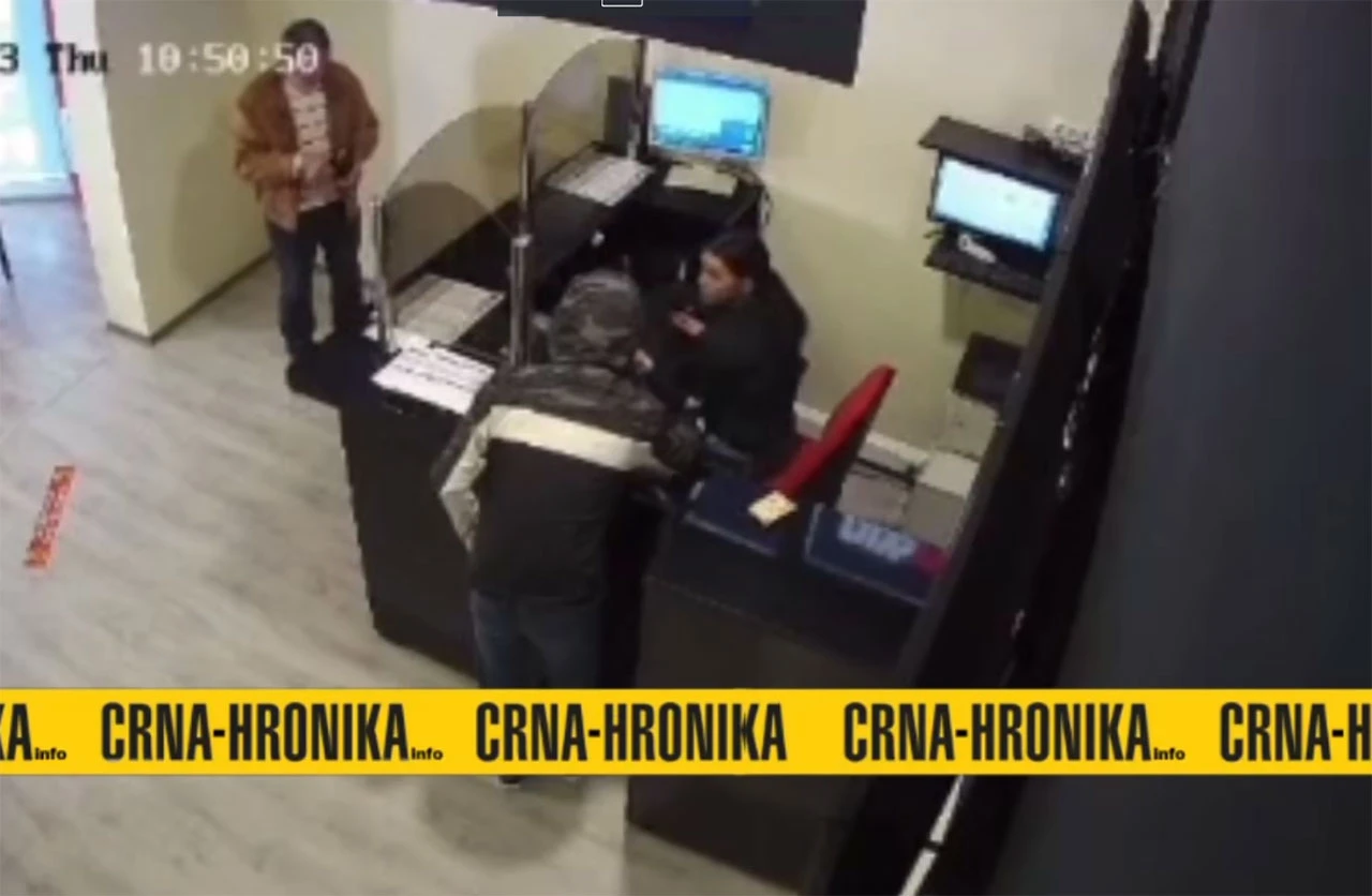 VIDEO: Smireno ušetao u kladionicu, pozdravio prisutne i izvadio pištolj