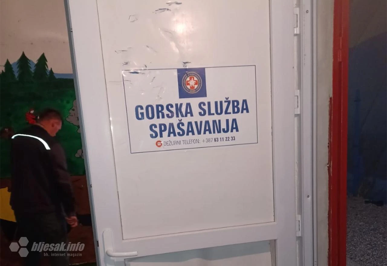 FOTO | Čapljina: Huligani s fantomkama demolirali prostorije HGSS-a dok su ljudi vježbali