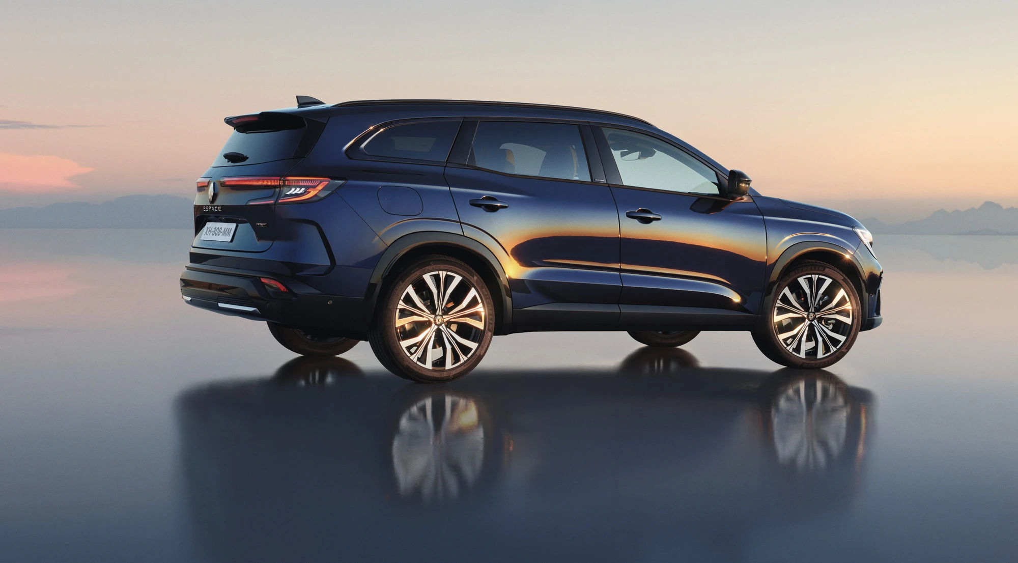 Novi Renault Espace: Isti DNK, nova generacija