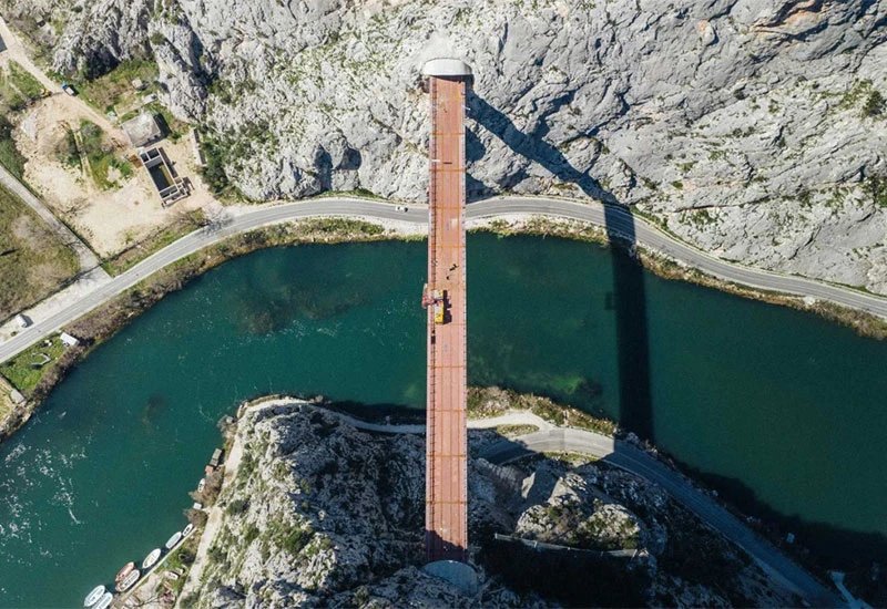 Pogledajte kako je građen most iznad Omiša