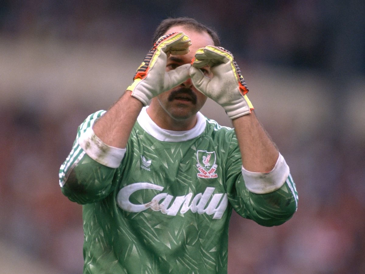 Taj ludi Bruce, ubijao u ratu, prošao Heysel i Hillsborough