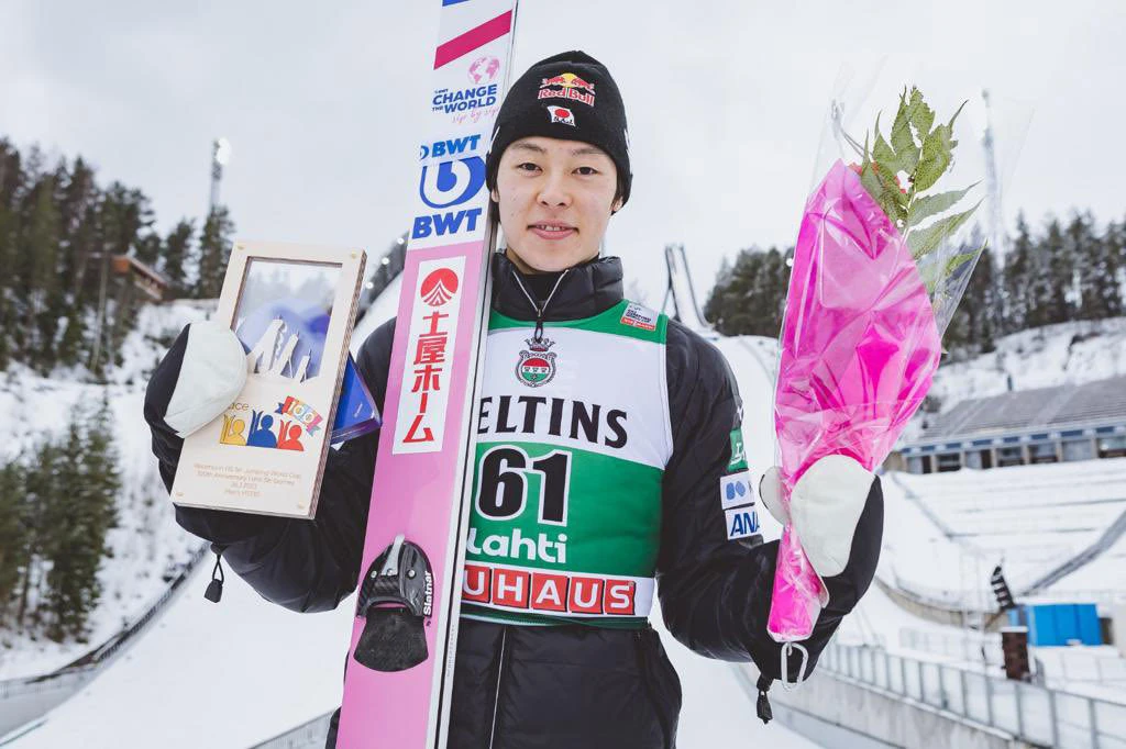 Ryoyu Kobayashi jači od vjetra, 'concorde' trijumfirao u Lahtiju ispred Krafta