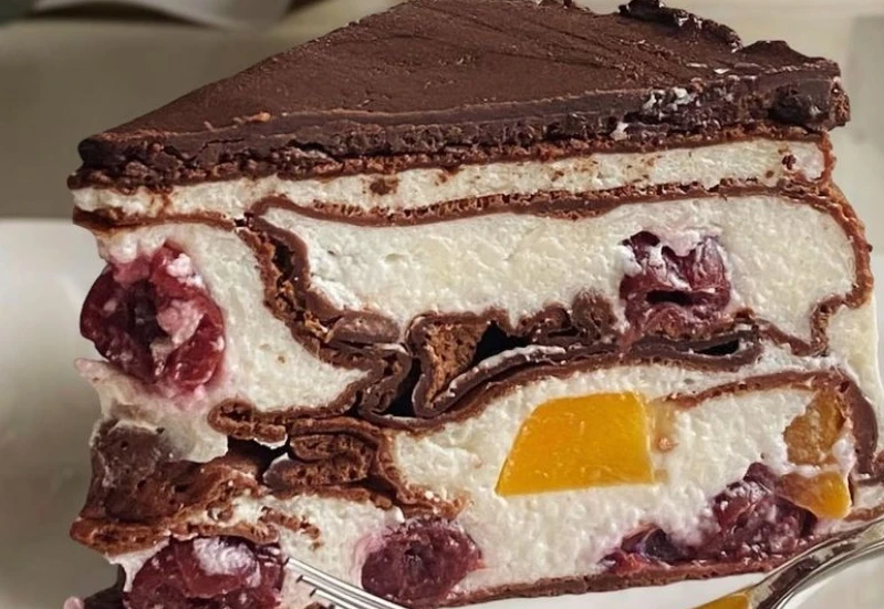Lagana, pjenasta i osvježavajuća torta idealna za proljeće