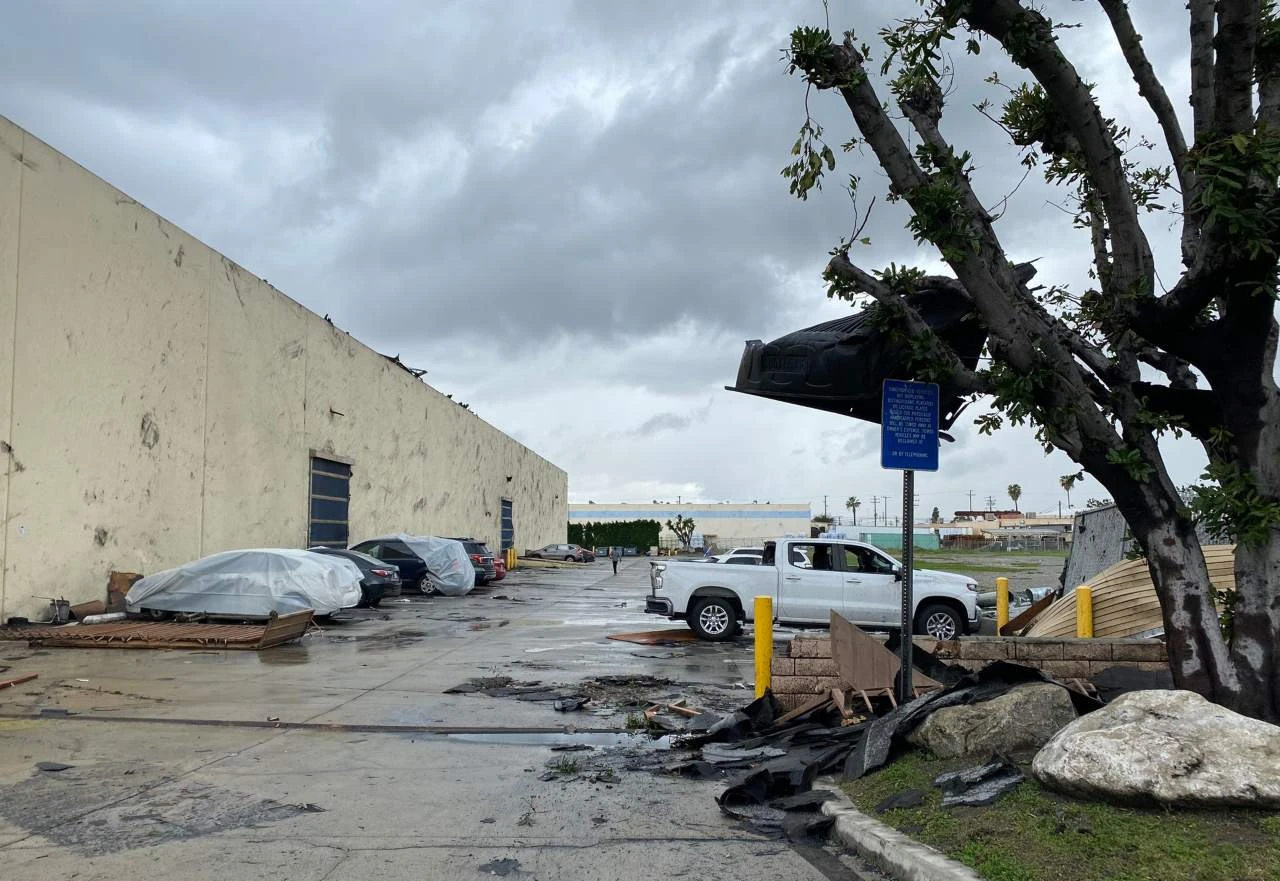 Okolicu Los Angeles pogodio najjači tornado od 1983. godine