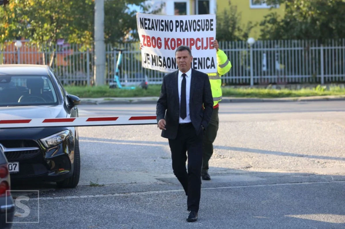 Vlada Federacije traži hitno strategiju za borbu protiv korupcije