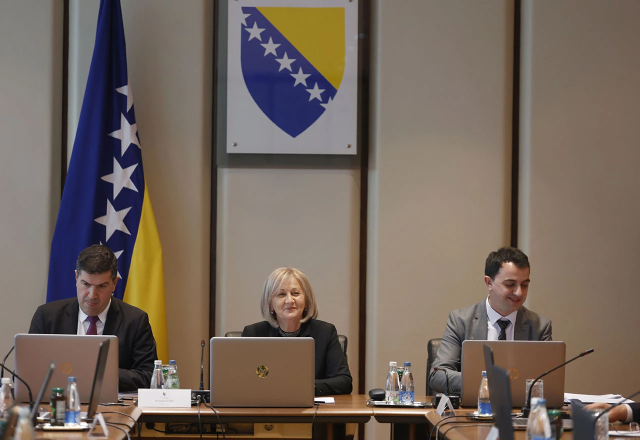 Telefonom: Usvojen program ekonomskih reformi BiH