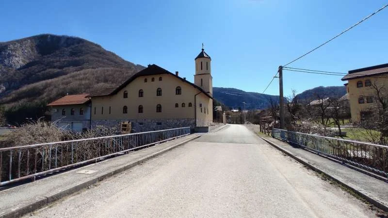 Život na tromeđi Like, Bosne i Dalmacije
