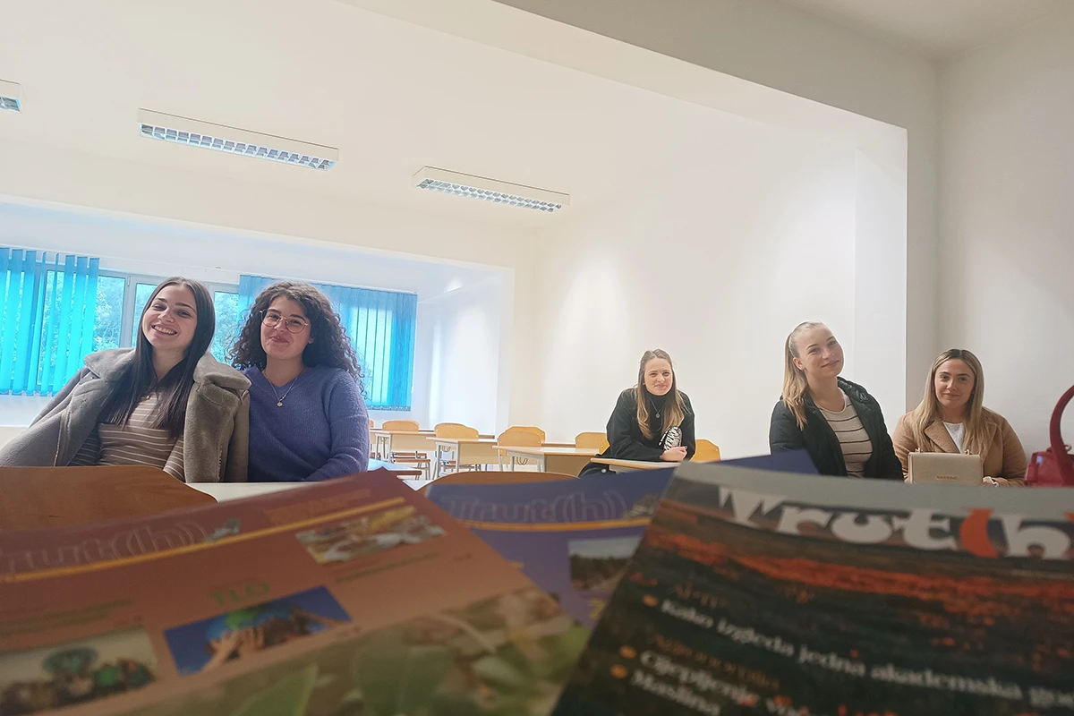 U pripremi jedan od najkvalitetnijih časopisa, Trut(h) Studentskog zbora APTF - a