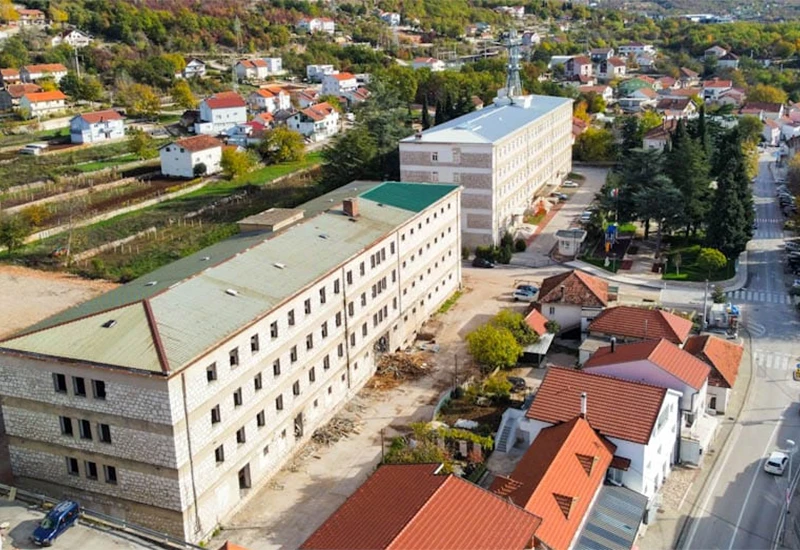 Zašto Općina Grude ne želi odgovoriti na pitanja o prodaji Duhanske stanice?