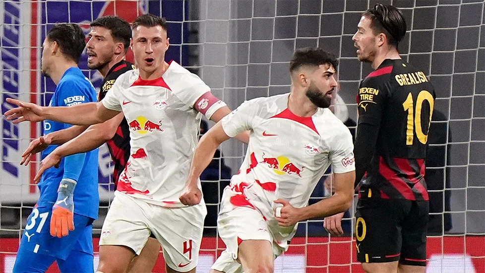 Inter brani prednost, City favorit