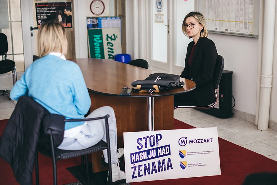 Povodom 8. marta: Mozzart uručio donaciju Sigurnoj kući Mostar