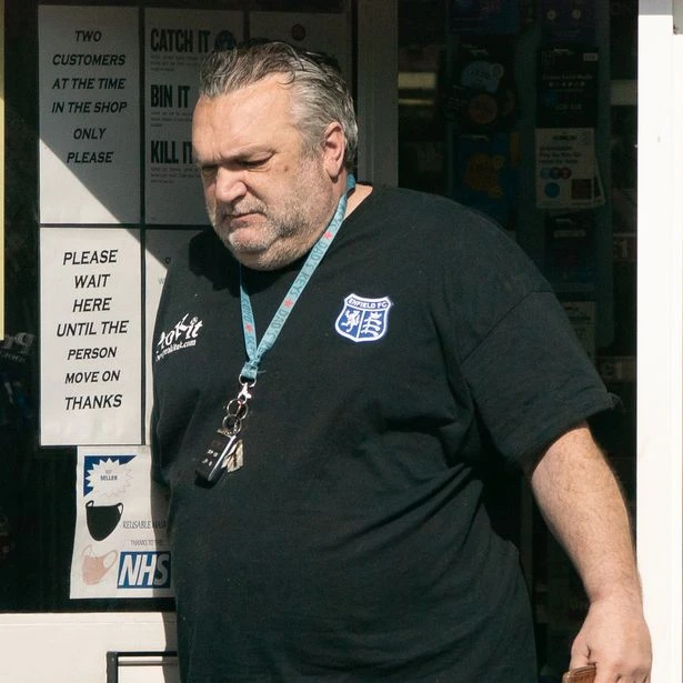 Neil "Razor" Ruddock prevario smrt 