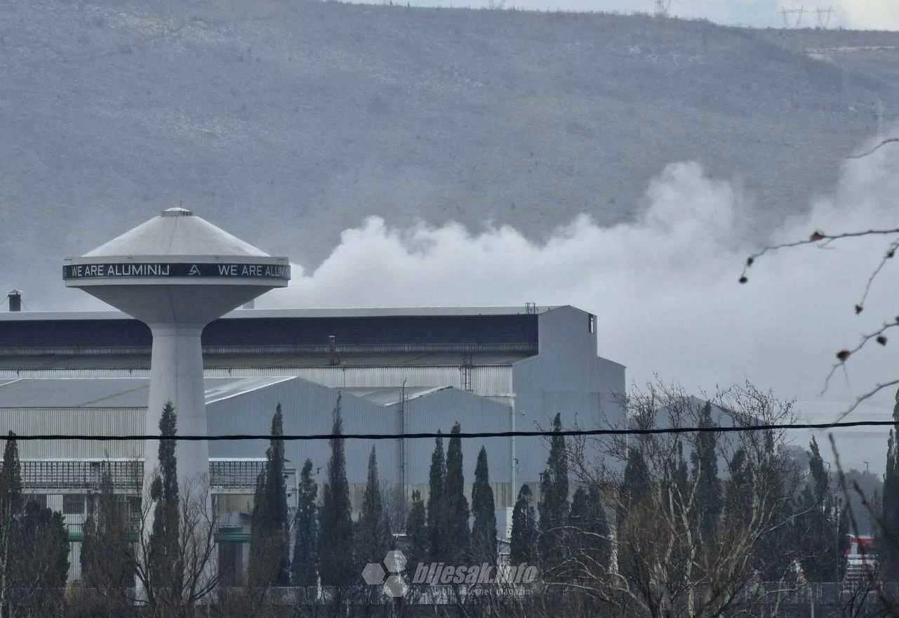 VIDEO | Mostar: Zapalila se ljevaonica u Aluminiju
