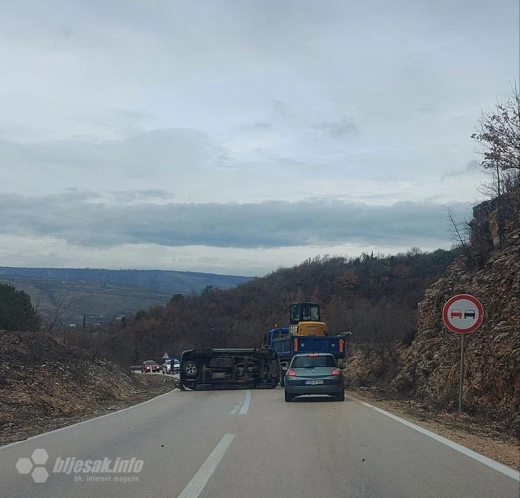 Mostar - Stolac: Prometna nesreća zaustavila promet