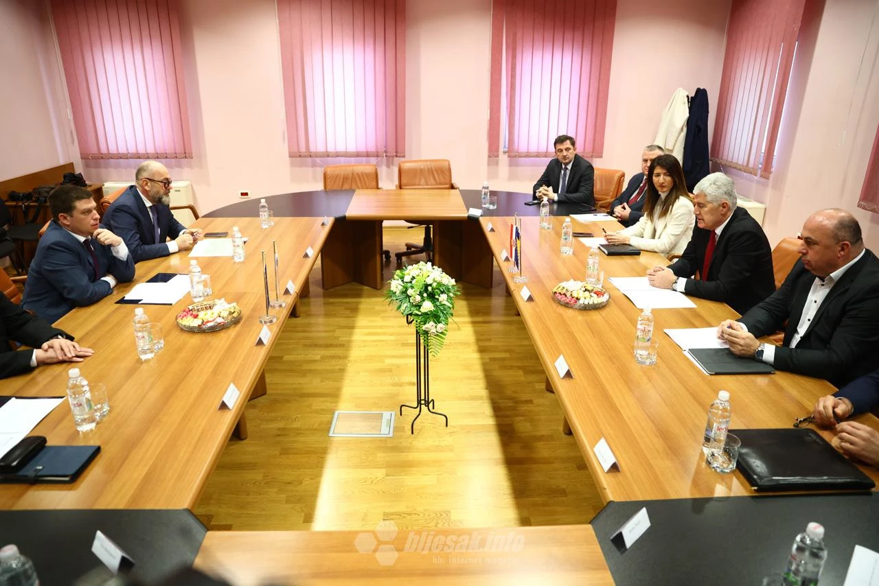 Čović s ministrom Butkovićem: Projektima do napretka BiH