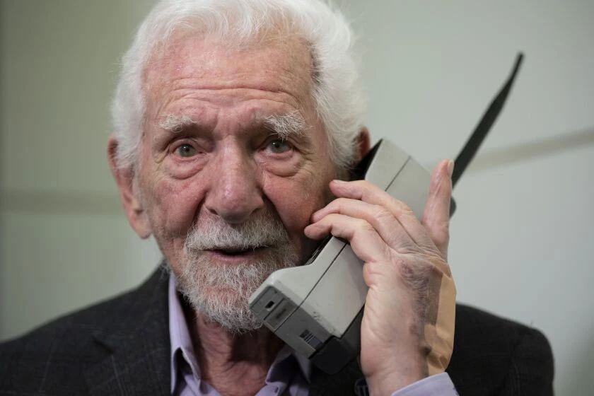 "Otac" mobilnog telefona: Telefon će postati dio tijela čovjeka