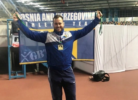 Pezer izborio nastup u finalu 