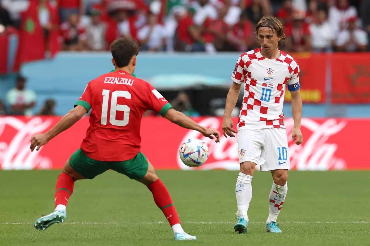 Modrić poklonio potpisani dres žrtvama potresa u Turskoj