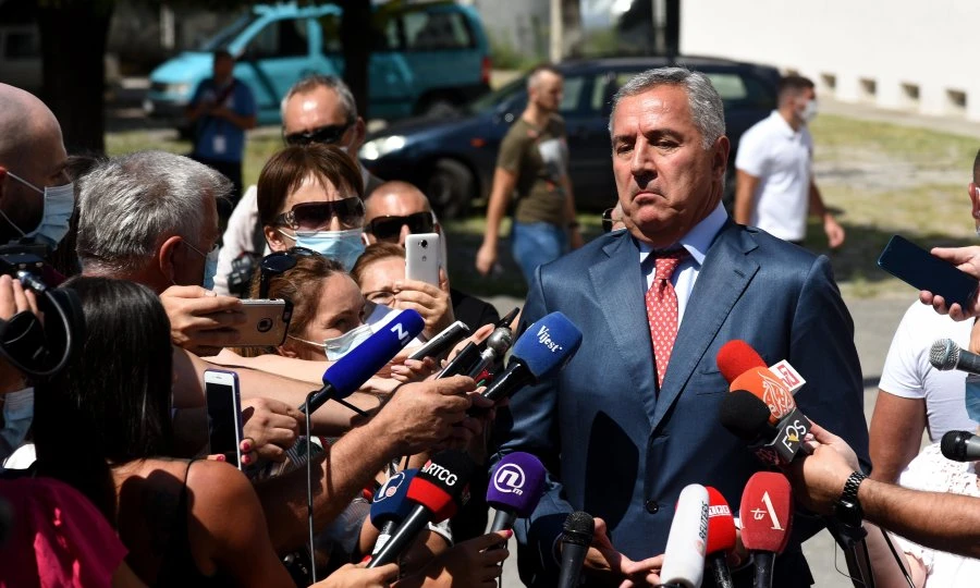 Đukanović ulazi u utrku za novi predsjednički mandat