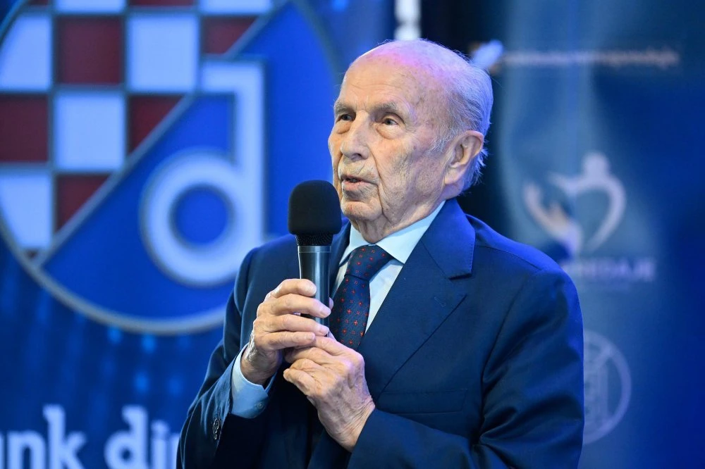 Antolić odlazi iz Dinama, Boysi će podržati Barišića
