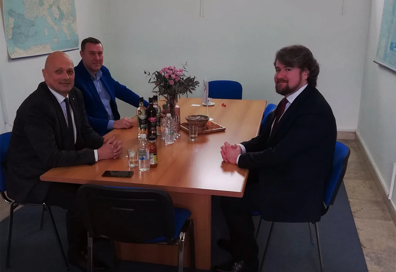 Irci zainteresirani za letove iz Mostara - razgovarano o izravnim linijama
