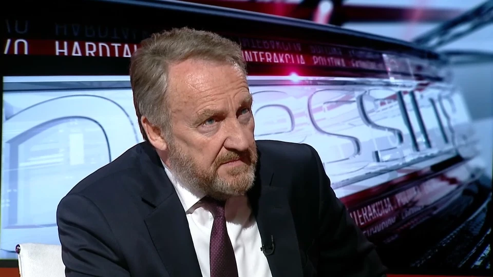 Izetbegović: SDA u stanju riješiti svaki problem, neću Dodiku i Čoviću na noge