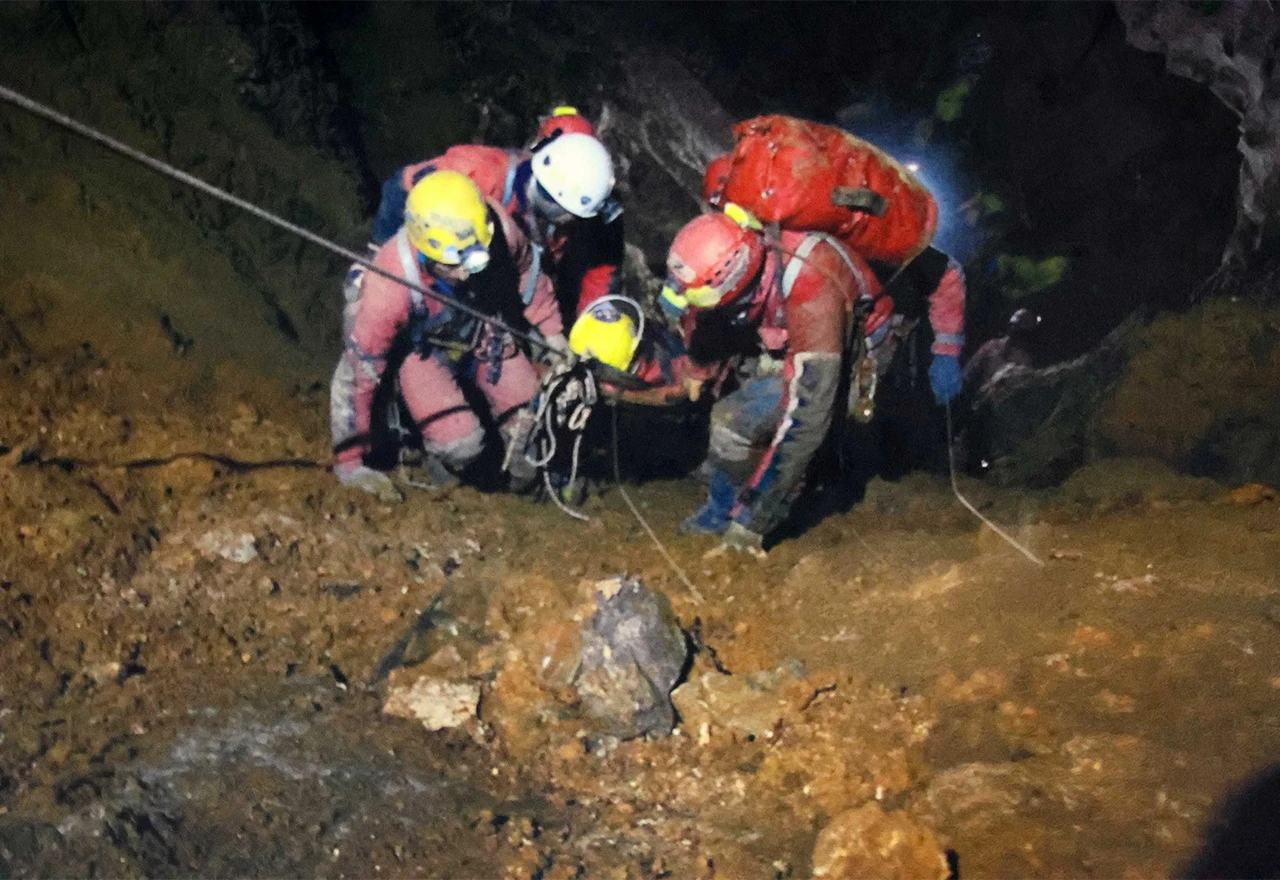 Mostar: Toliko je smeća u špiljama da je moguće veće zagađenje pitke vode