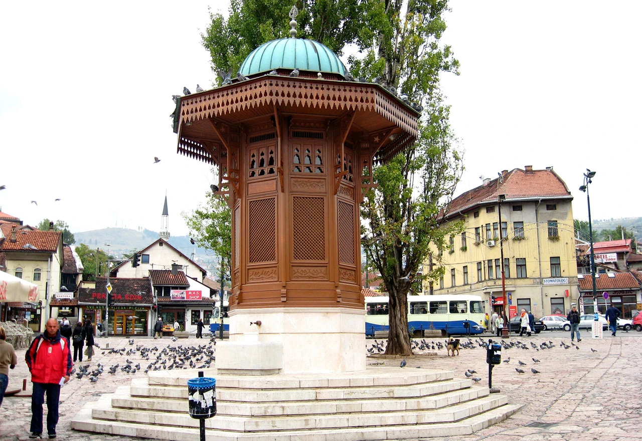 Stotine tisuća od taksi za nezakonite turističke zajednice