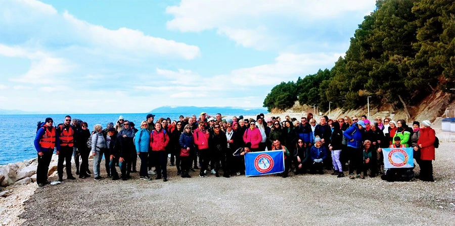 Opet se šetalio uz more