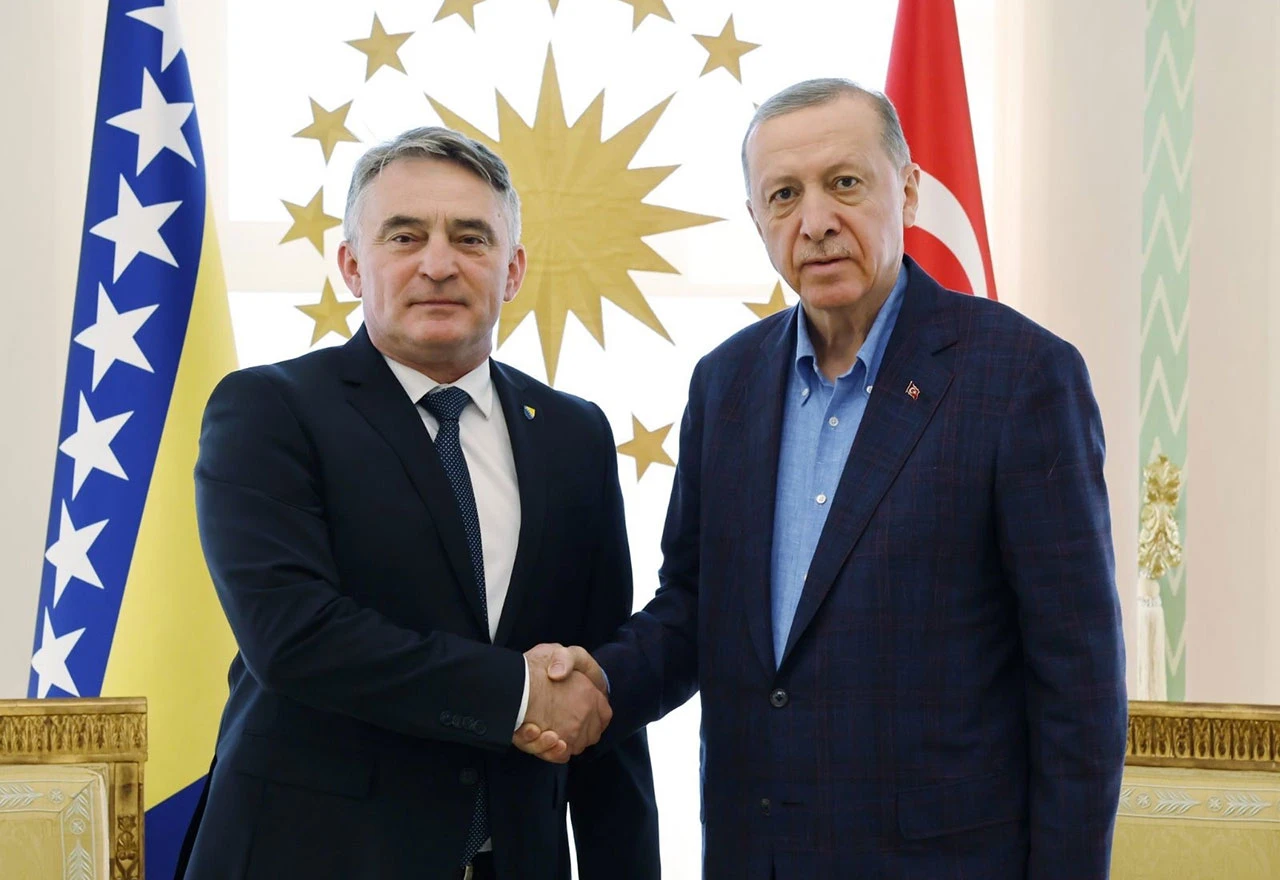 Komšić poručio Erdoganu: Stojimo vam na raspolaganju