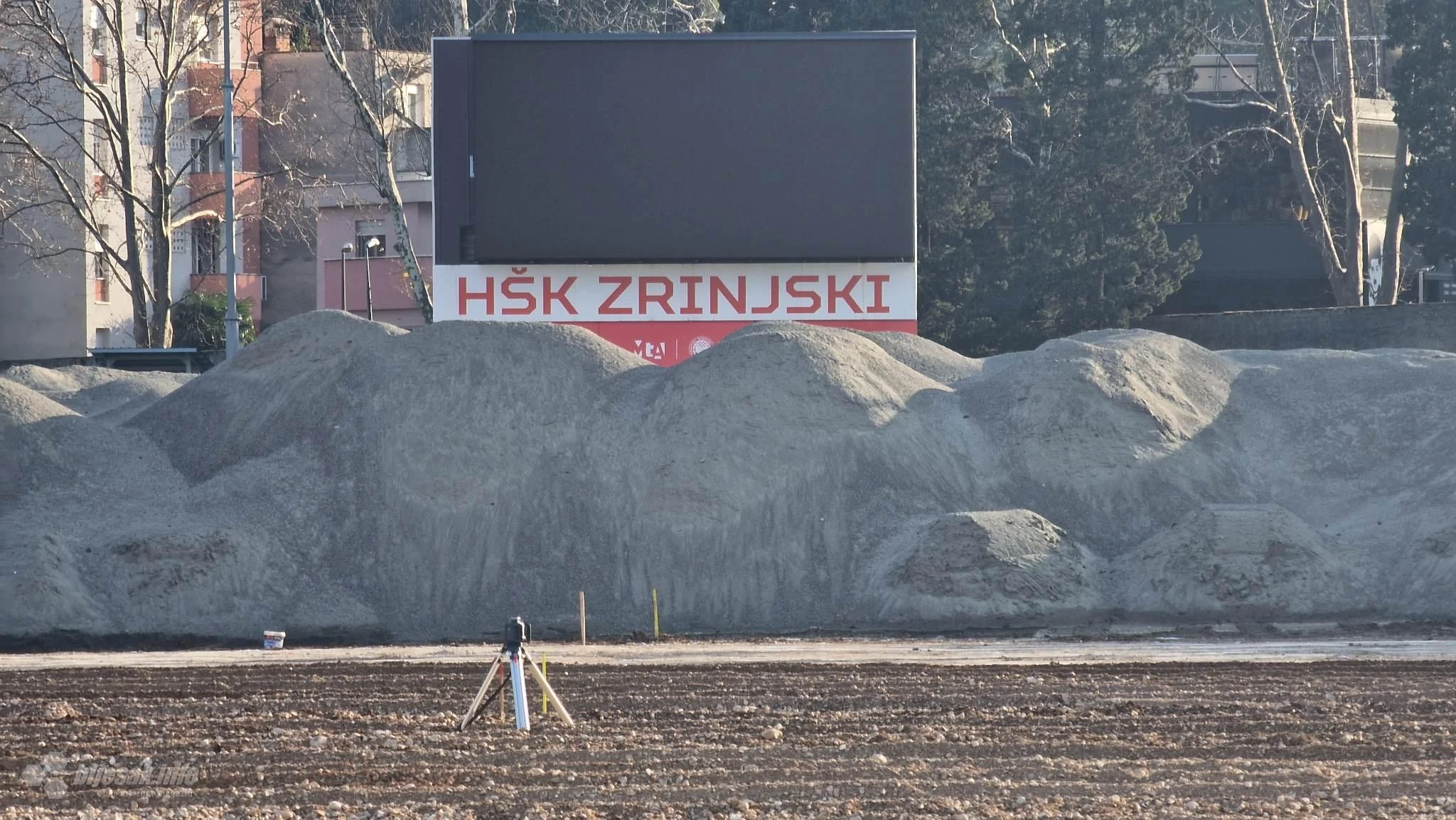 Travnjak na stadionu Zrinjskog bit će jedan od najboljih u regiji