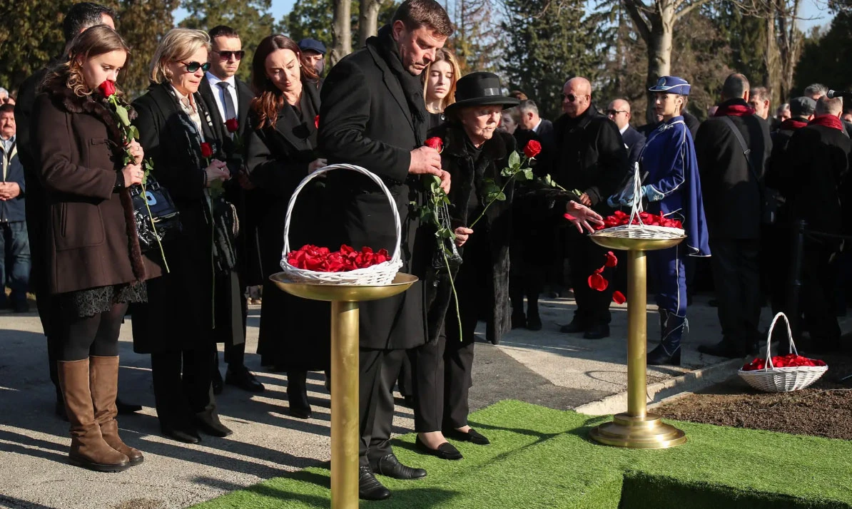 Miroslav Ćiro Blažević pokopan na Mirogoju