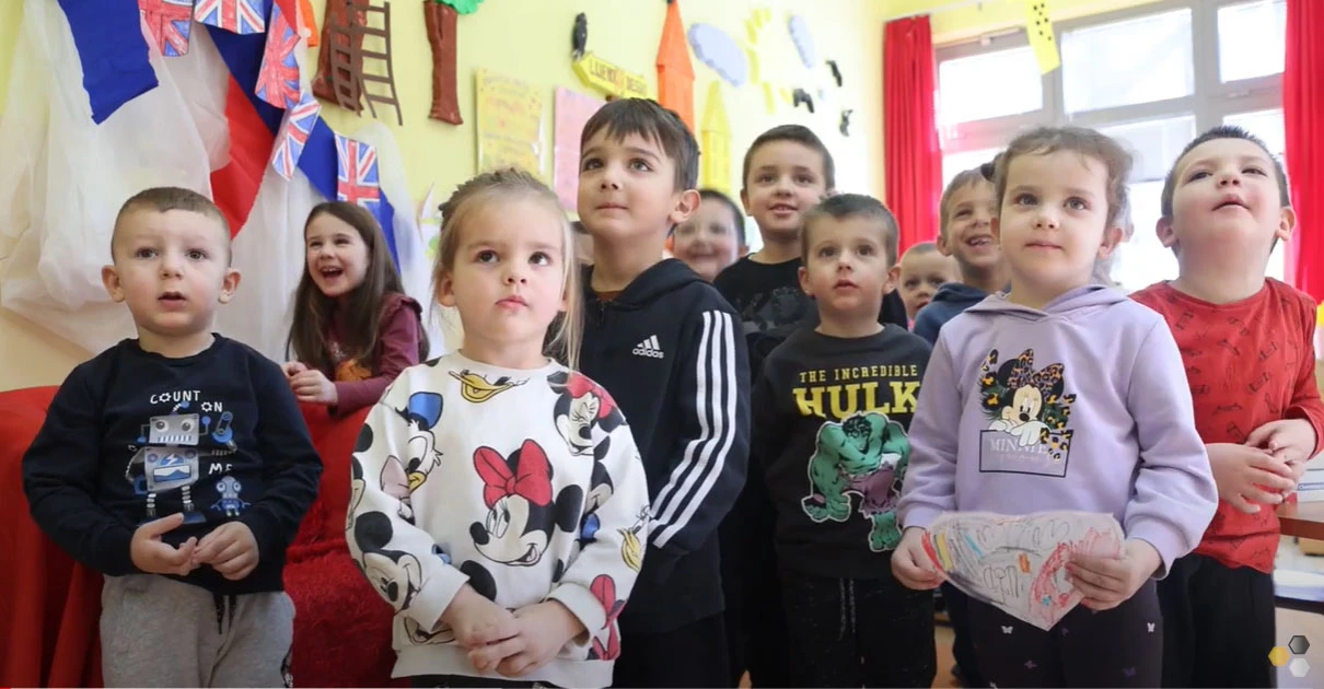 VIDEO: Iskreni odgovori mostarskih mališana - Što je ljubav?