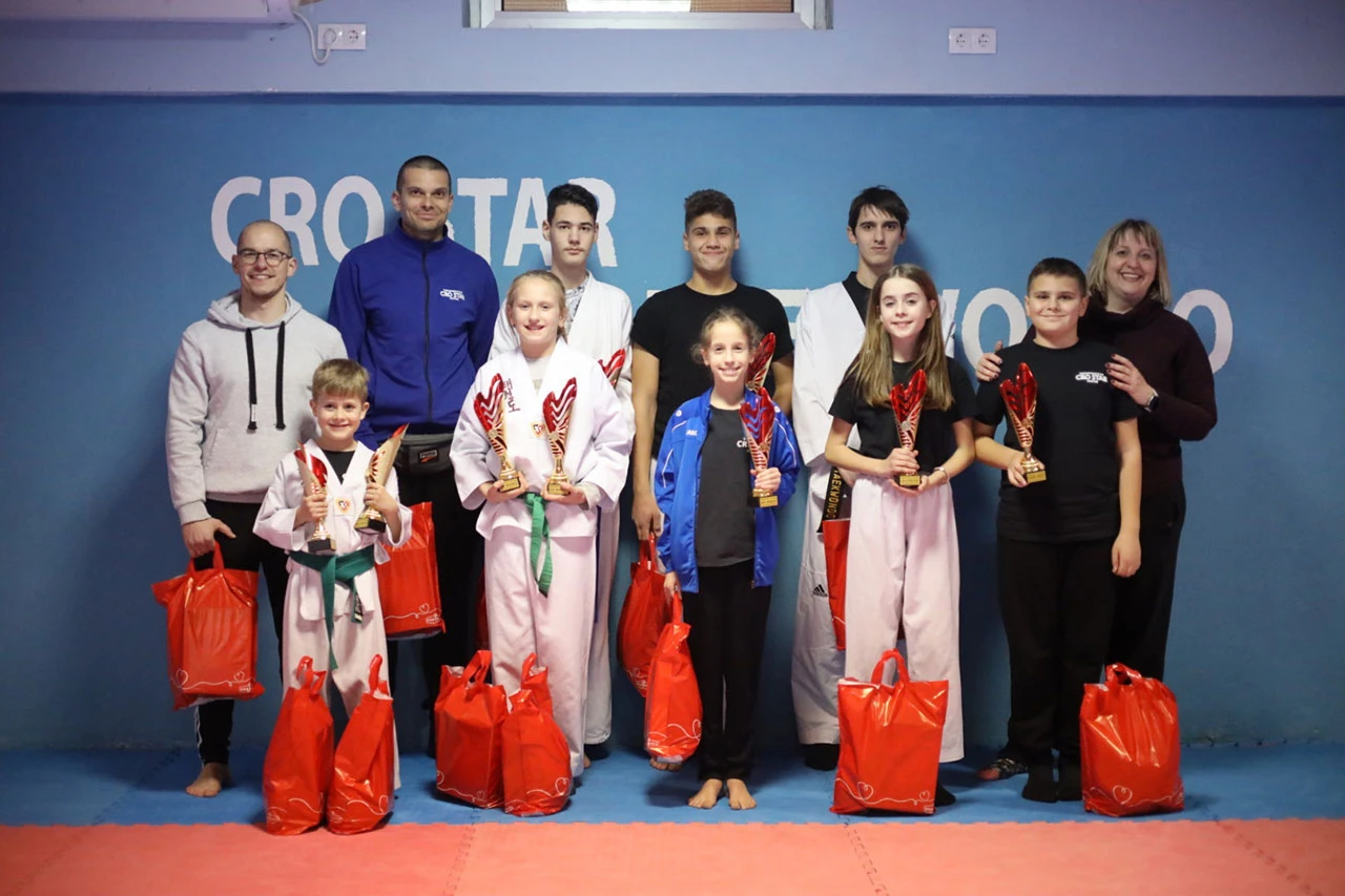 Proglašeni najbolji sportaši Taekwondo kluba Cro Star Mostar